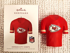 Hallmark Keepsake Christmas Ornament NFL Kansas City Chiefs 2018 - NEW IN BOX picture