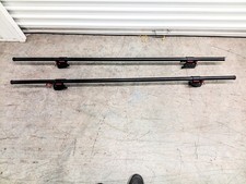 Set of Yakima Roof Rack | 4 Towers | 66