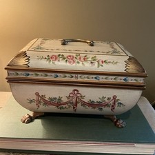 VTG French Style Floral Swag Painted Bombe Box 10” x 7” x 6.25”T ClawFeet picture