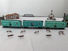 Lot of 3 Vintage HO Scale 42’ Cattle Cars Santa Fe Light Green -  (LOT004) picture