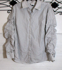 Cabi Button Up Top Women's Size M Multicolor Striped Long Sleeve picture