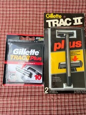 Vintage Gillette Trac II Plus 1 Handle & 10 Cartridges ~ Open Box Unused picture