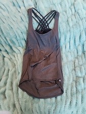 NWOT Lululemon Free To Be Serene Tank 2 In 1 Black And Gray Women's Size 2 Yoga  picture