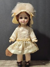 VINTAGE EFFANBEE'S PETITE FILLES COLLECTION 16