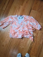 Tommy Hilfiger Women’s Wrap Blouse Size M Coral Tropical Print NWT picture
