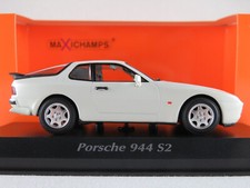 PORSCHE 944 S2 1989 WHITE MAXICHAMPS 940062222 1:43 MINICHAMPS WHITE LHD WHITE picture