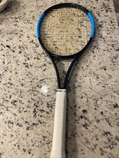 Wilson Ultra Tour V2 picture