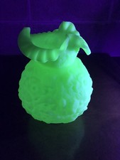 VINTAGE FENTON CUSTARD SATIN URANIUM GLASS GWTW 