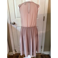 H&M Women’s Size 8 Blush Pink Lace Pleated Midi Dress Sleeveless Romantic picture