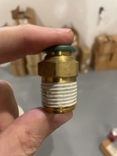 52 Ct Parker Prestolok W68PLP-8-8 push-connect fitting 1/2 OD tubex 1/2 male npt picture