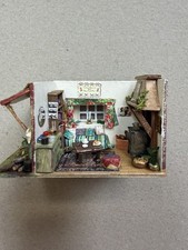 Vintage Micro Miniature Room. Artisan 2005. Dollhouse Miniature picture
