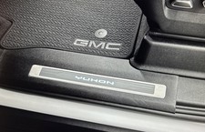 Genuine GM 2021-2026 GMC Yukon Front Rear Illuminated Door Sill Plates 84667516 picture