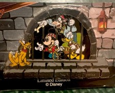 DISNEY PIRATES OF THE CARIBBEAN LE 1500 WDCC 2000 MICKEY DONALD GOOFY & PLUTO picture