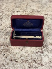 Antique J.A. Henckels Zwillingswerk Miniature double-edge safety razor picture