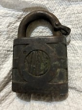 Vintage YALE & TOWNE MFG CO USA Brass Padlock Lock Rich Patina Heavy Duty NO KEY picture