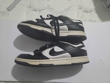 Nike Dunk Low Black/White Low-Top 10.5 Men's Athletic Sneakers 2021 DD1391-100 picture