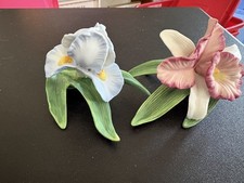 Vintage Style Ceramic Flower Figurine Pastel Floral Table Shelf Decor picture