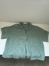 Love Notes Green Cotton Gauze Short Sleeve Button Down Shirt picture