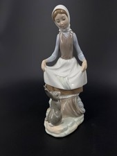 Lladro 4826 Girl with Rabbit Porcelain Figurine Spain 9.25
