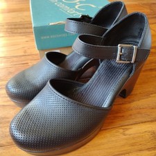 b.o.c. Big On Comfort Gia Black Block Mule Heel Shoes Women's Size 8M picture