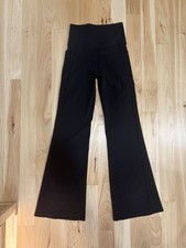 Athleta Salutation Stash Rib Flare Womens Pants S Black Ribbed High Rise Legging picture