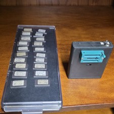 Rare atari 2600 EPROM / HOMEBREW  game lot ( 20 Chips ) 16 & 32 KB & Cartridge  picture