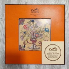 Unused HERMES Carre 90 REGINA Vintage Silk Scarf 35'' bouquet Flower 90cm picture