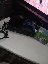 Microsoft Xbox One Console 500GB With 1 Controller 9 Games Tested  picture