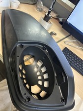 OEM HARLEY DAVIDSON SADDLEBAG SPEAKER LID RIGHT VIVID BLACK 2014-2023 90201030 picture