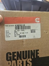 GENUINE OEM Cummins  4309510 Crankshaft Oil Seal Kit Brand New In Box picture