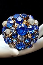 Spectacular Vtg Gold Tone Austria Sapphire Blue Clear Domed Rhinestone Brooch picture