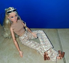 Barbie OOAK Made to Move Hybrid Doll Wearing a Barbie Basic Signature Outfit.  picture