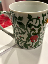 Williams-Sonoma 12 fl oz Ceramic Coffee Mug Floral Vine White Green Red picture