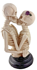 Ashland Halloween Kissing Skeleton Couple Figurine Gothic Love Resin Decor picture