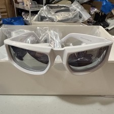 HILLMAN Skyhill X Majo Sunglasses Sz S White (New) picture