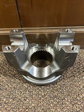 New genuine ZF 4139.203.094 Truck Bus rear axle differential flange picture