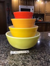 VINTAGE PYREX MIXING NESTING BOWL SET CITRUS ORANGE YELLOW RED 401 402 403 404 picture