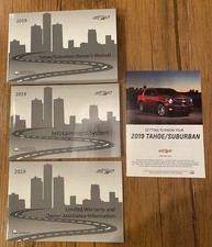 2019 Chevrolet Tahoe / Suburban Owners Manual Set picture