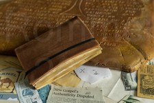 GRAIL DIARY/ Story Version - Indiana Jones Fan Made Prop Replica picture