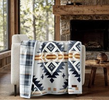 Brand New 2026 Colors Pendleton Reversible Plush Throw 50