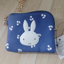 Dick Bruna Miffy Coin & Pass Case w/ Chain 10.5x8x1cm/4.13x3.14x0.39