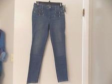 NWT A&F Sig.Collection Super Skinny Mid-Rise Ankle Jeans 4-zip pocket $78 26W picture