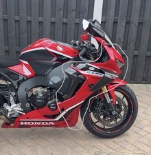 2017-2019 Honda CBR1000RR Fireblade Right middle fairing panel 64420MKFD40ZA picture