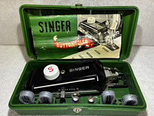Vintage SINGER Buttonholer Attachment Set w/ Green Case MPN W654321 N picture