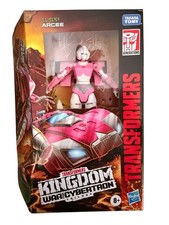 Transformers Kingdom  War for Cybertron Deluxe Arcee Action Figure DAMAGED BOX picture