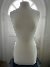 SSW Off White Womens Dressmaker Form ONLY picture