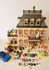 VTG Playmobil Victorian Mansion 5300 W/Tons Of Original Furniture Sets & People picture