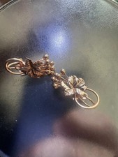 Vintage 18K Yellow Gold Grape Leaf Clip On Earrings Italy Arezzo 750 Hallmark picture