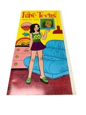 Vintage Fave Teens Set Doll Book Paper Dolls Artcraft picture
