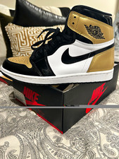 Jordan Air Jordan 1 Retro High OG NRG Gold Toe Black White Gold 10.5 861428-007 picture